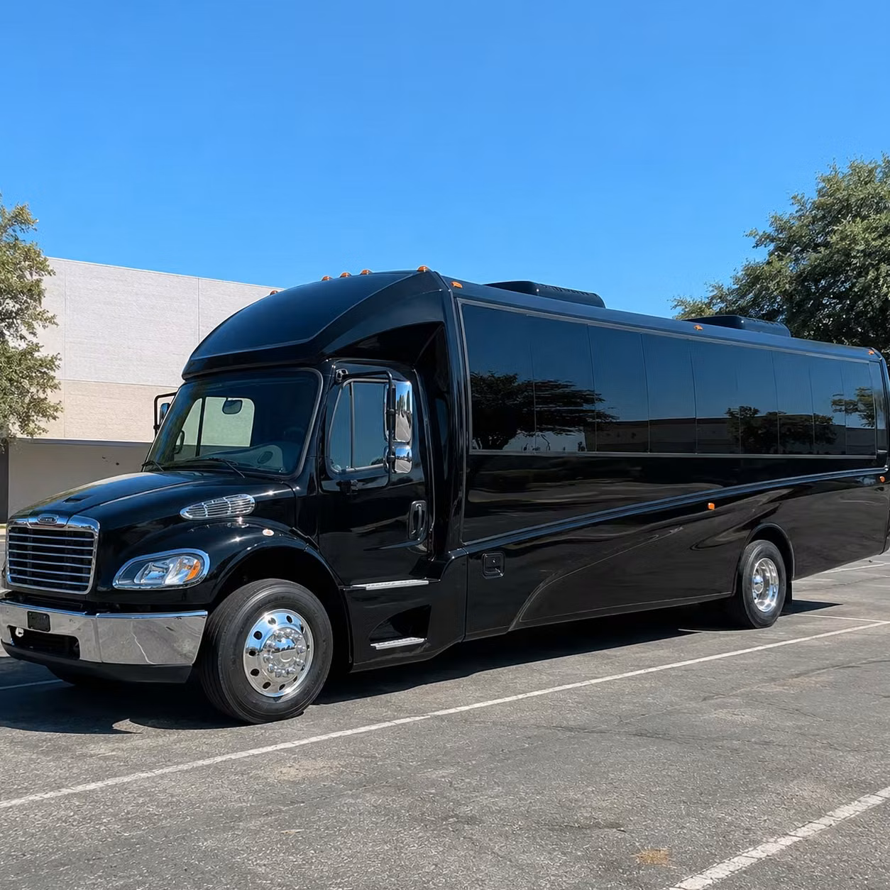 columbus 30 passenger minibus rental