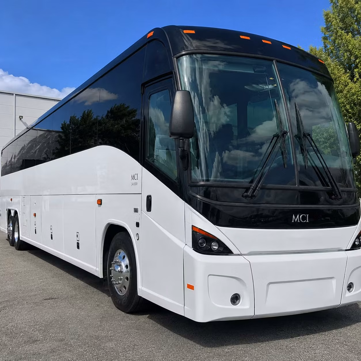 columbus to cleveland cincinnati beyond long distance charter bus rentals along ohio s major corridors