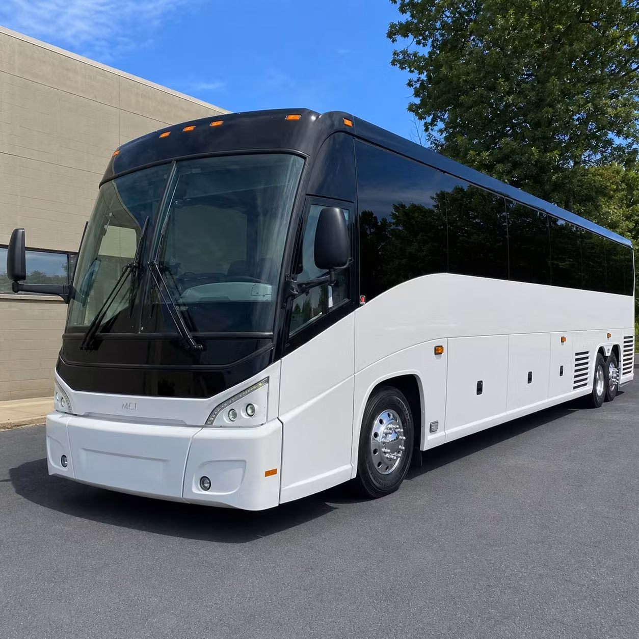 multi day bus rentals from columbus for ohio state buckeyes road games regional tournaments